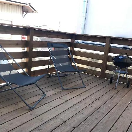 En Bord De Serviettes Non Incluses * Frontignan